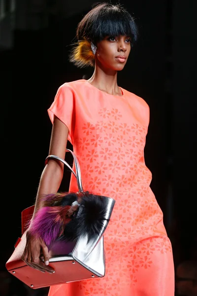 Look 35